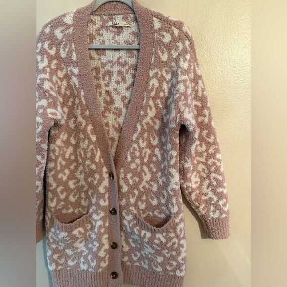 UGG | Joselyn Leopard-Print Cardigan in Cliff Leopard | M - Picture 5 of 9